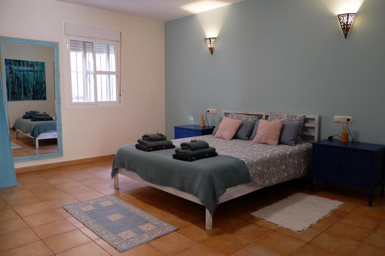 Vegan Guesthouse Finca Pereila Coín Dış mekan fotoğraf